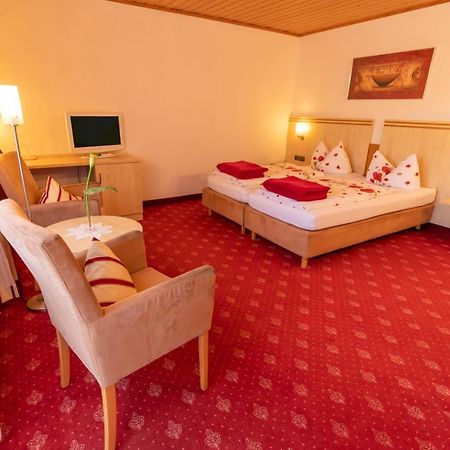 Landhotel Kuehler Grund Grasellenbach Bagian luar foto