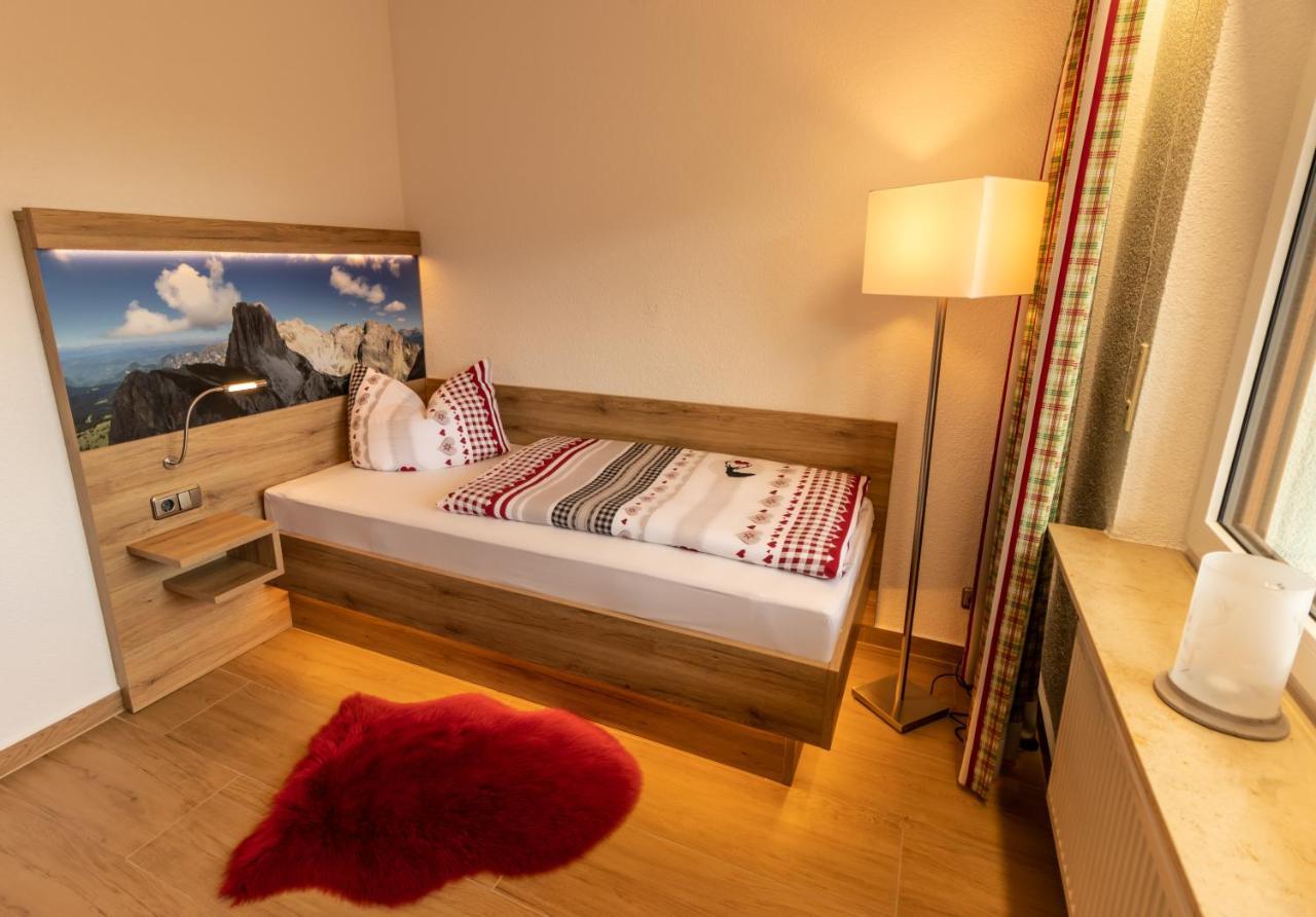 Landhotel Kuehler Grund Grasellenbach Bagian luar foto