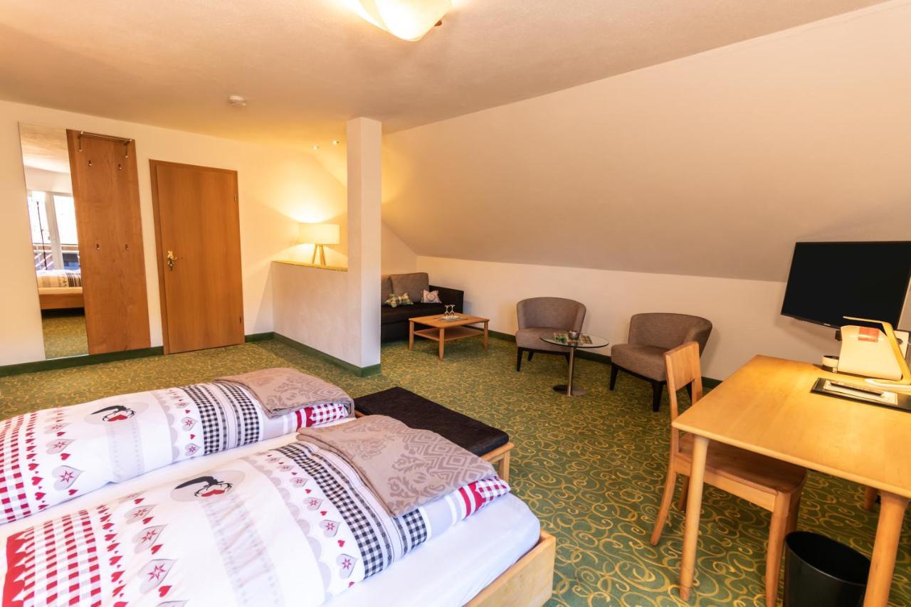 Landhotel Kuehler Grund Grasellenbach Bagian luar foto
