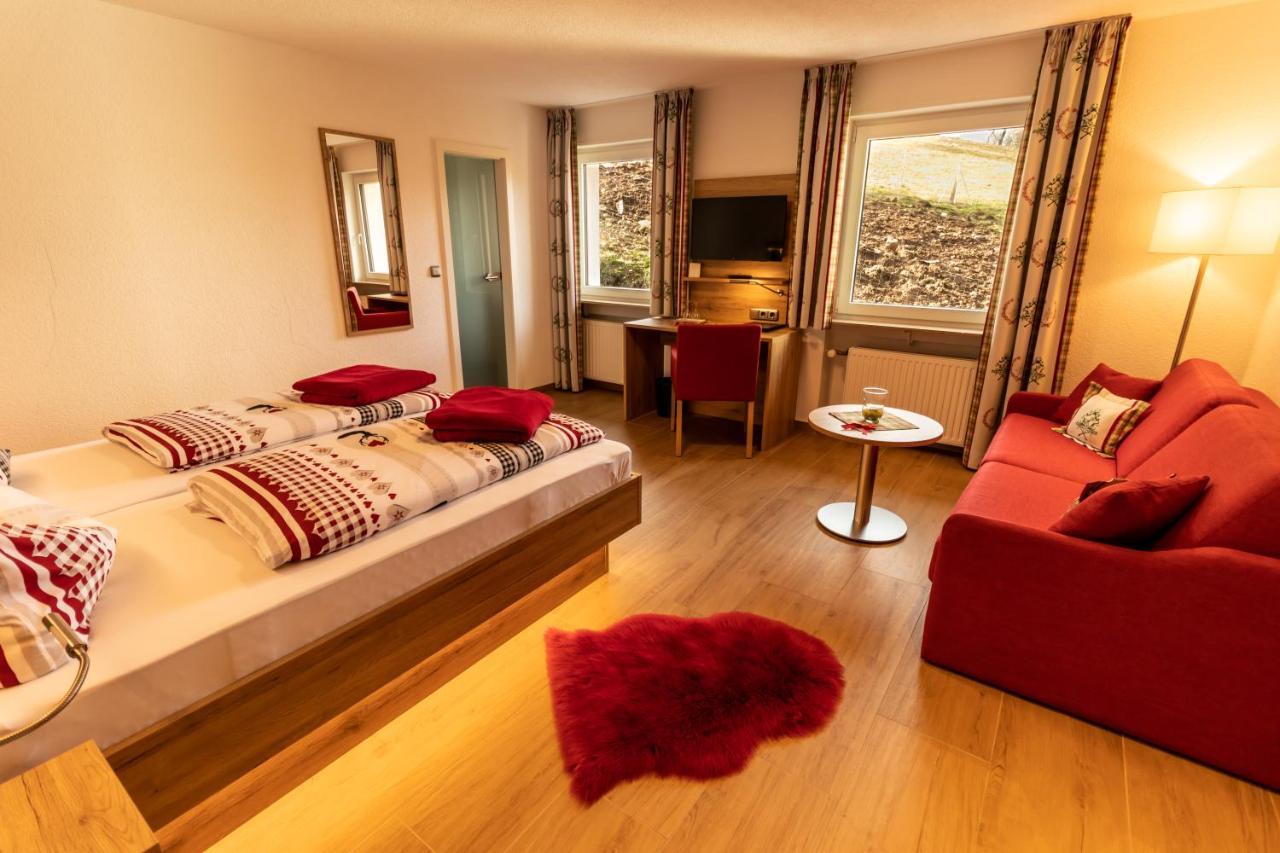 Landhotel Kuehler Grund Grasellenbach Bagian luar foto