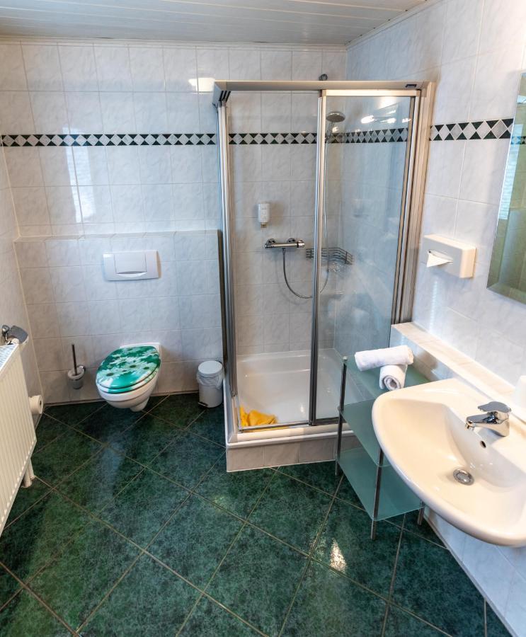 Landhotel Kuehler Grund Grasellenbach Bagian luar foto