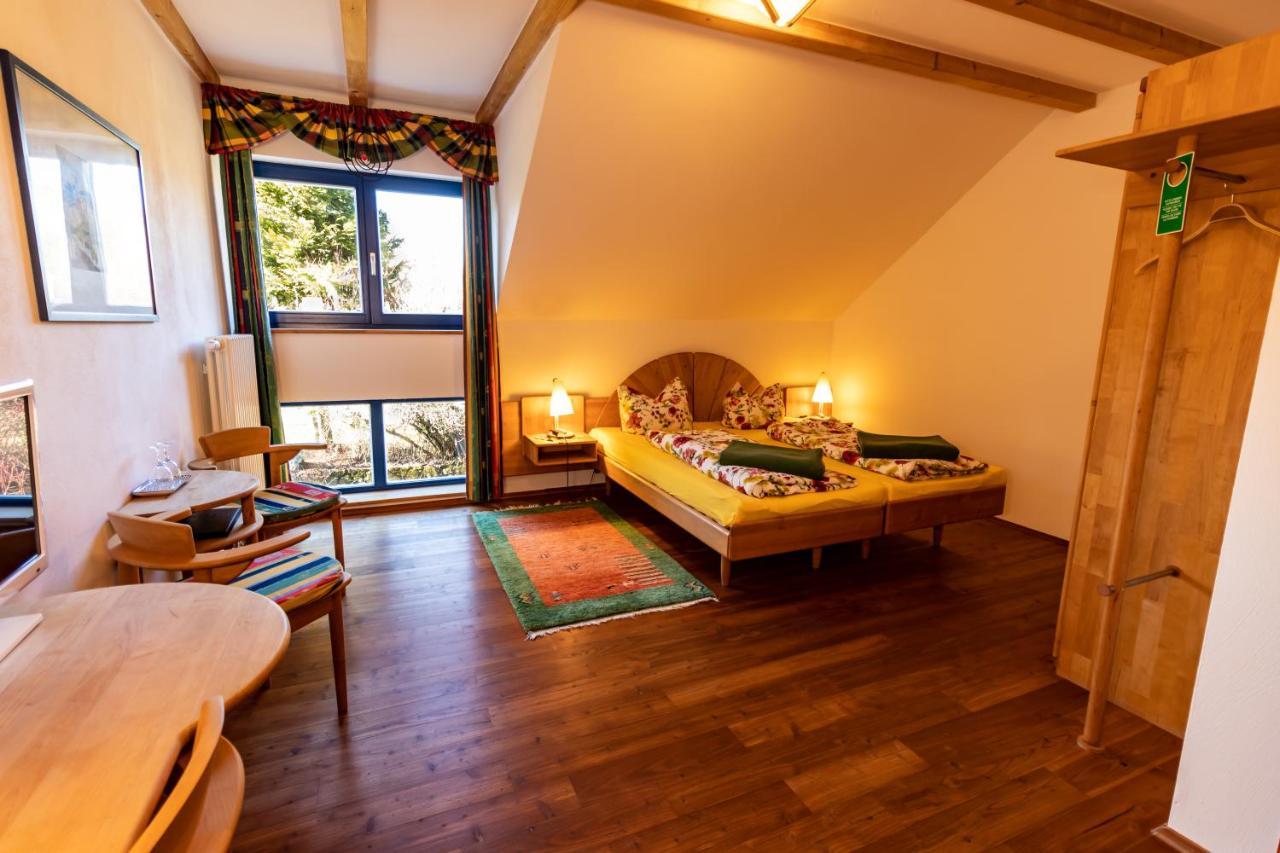 Landhotel Kuehler Grund Grasellenbach Bagian luar foto