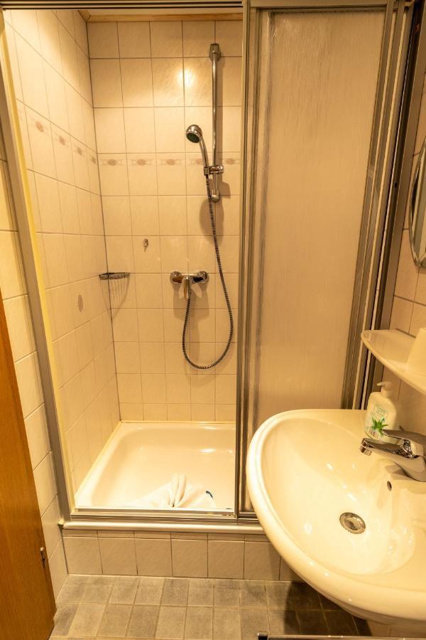 Landhotel Kuehler Grund Grasellenbach Bagian luar foto
