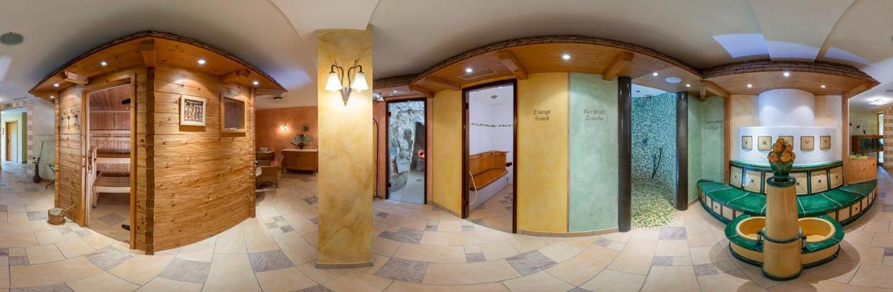 Landhotel Kuehler Grund Grasellenbach Bagian luar foto